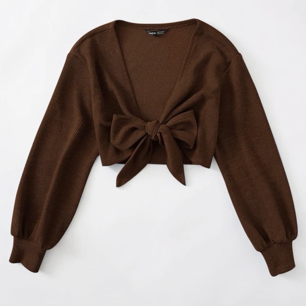 Tie-Front rib knit top
